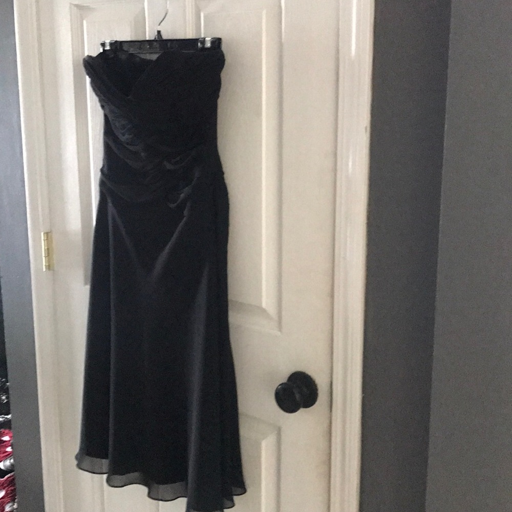 White House Black Market midi dress size 6